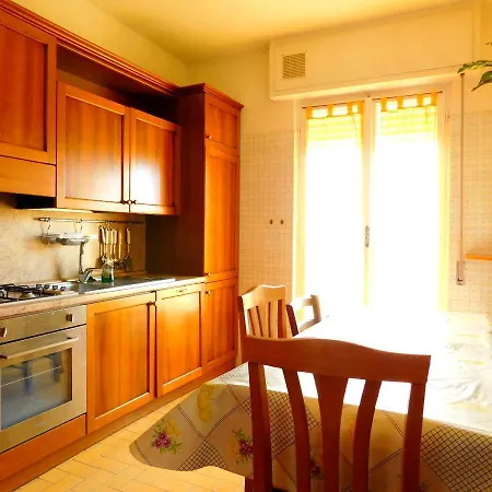 Aprile Apartment